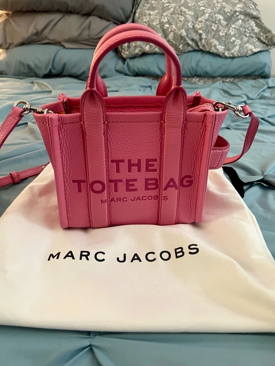 Marc Jacobs Handbags - Marc Jacobs Pink The Tote Bag Mini Pebble Leather